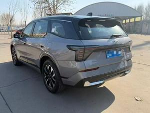 <span class=keywords><strong>Ford</strong></span> <span class=keywords><strong>Edge</strong></span> L d'<span class=keywords><strong>occasion</strong></span>, modèle 2025, 2.0T EcoBoost E-Hybrid AWD 7 places - Product Image 4