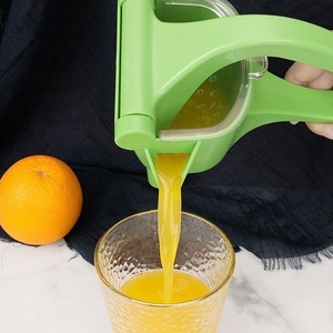יצרנית פלסטיק ידנית פירות יד לחיצה יד לחיצה מסחטה ידנית כתום רב תפקודי לשימוש ביתי - Product Image 2