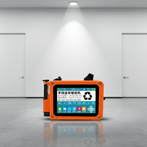 L'imprimante à jet d'encre portable M1 est dotée d'un écran de 2,8 pouces, d'une haute résolution de 600 DPI, ce qui la rend idéale <span class=keywords><strong>pour</strong></span> une utilisation dans <span class=keywords><strong>les</strong></span> fermes. - Product Image 2
