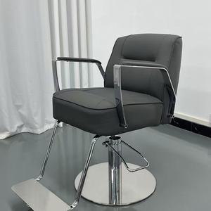 Sillón de Peluquería de Diseño Nuevo con Base Redonda Dorada, Reposabrazos, Tapizado en Cuero Negro, Muebles de Salón de Belleza, Silla de Barbería - Product Image 5