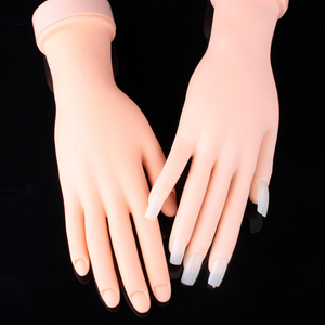 Herramienta de entrenamiento de uñas profesional de alta calidad, manos de práctica de <span class=keywords><strong>manicura</strong></span> móviles flexibles suaves para uso en salón, herramienta de práctica de impresión DIY - Product Image 1