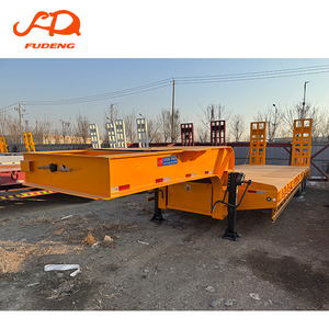 Semirremolque de plataforma baja de 3 ejes BPW/FUWA con capacidad de carga personalizable, guardabarros laterales plegables y suspensión de ballestas/neumática - Product Image 4