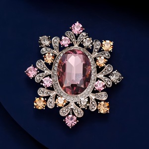 Broche de flor Retro de estilo palaciego Accesorios versátiles de moda y lujosos adecuados para vestidos formales - Product Image 4