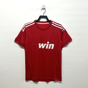 เสื้อฟุตบอลไทยคุณภาพส่ง ขายส่ง เสื้อฟุตบอลแขนสั้นย้อนยุค รุ่นคลาสสิค เสื้อฟุตบอลชุดที่สองสำหรับเยือน ไซส์ 11-12 - Product Image 1