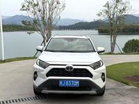 Toyota RAV4 2.0L CVT FWD Fashion Edition 5 places essence SUV 2022 d'occasion, exportation de voitures d'occasion LHD pour l'Afrique et le Moyen-Orient