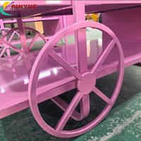 Kiosque mobile personnalisé rose pour vernis à ongles avec éclairage LED, idéal pour les événements en centre commercial et la promotion de marques de beauté et d'art des ongles