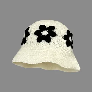 Fabricante de gorra logotipo personalizable Nueva moda verano Sombrero para el sol hecho a mano invierno Crochet Lana Sombrero de cubo de punto