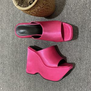 <span class=keywords><strong>Sandalias</strong></span> de tacón de cuña con punta abierta para mujer, zapatos deslizantes cómodos de seda para verano, con <span class=keywords><strong>plataforma</strong></span>, talla grande 43 - Product Image 5