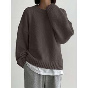 Pull décontracté d'hiver à col rond et épaules tombantes pour femme, en tricot noir avec motif géométrique, en polyester - Product Image 3