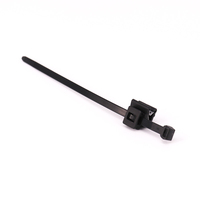 Attaches de câble en nylon PA66 Clip de bord autobloquant pour panneaux solaires et automobiles Attaches de câble en plastique spéciales 156-00684