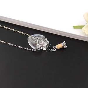 Collier <span class=keywords><strong>de</strong></span> bouteille <span class=keywords><strong>de</strong></span> <span class=keywords><strong>parfum</strong></span> d'huile essentielle d'acier inoxydable <span class=keywords><strong>de</strong></span> fiole en verre <span class=keywords><strong>de</strong></span> Murano populaire pour des femmes - Product Image 3