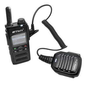 Micrófono Walkie Talkie Tipo C POC 4G LTE con Altavoz, Micrófono de Hombro Impermeable PTT para Radio Bidireccional Portátil - Product Image 4