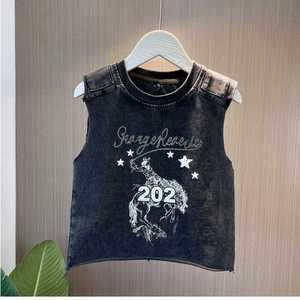 Ensemble de vêtements pour garçon, été 2026, chemise sans manches à imprimé <span class=keywords><strong>noir</strong></span> + <span class=keywords><strong>short</strong></span> en <span class=keywords><strong>jean</strong></span>, 2 pièces, ensemble cool pour garçon - Product Image 3