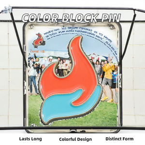 Elegante Pin Metálico con Diseño de Bloques de Color y Llama, Ideal para Accesorios de Ropa y Distintivos, para el Año Nuevo Chino, Pirámide, Ángel - Product Image 3