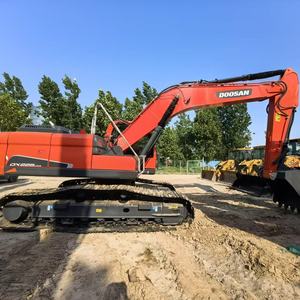 Excavatrice Doosan DX225LC, poids opérationnel de 30 tonnes, équipement de construction sur chenilles hydrauliques, hydraulique Kawasaki, modèle 2022 - Product Image 3