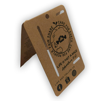 DP2-Custom noir blanc plié en relief carton étiquette volante vêtements chinois étiquettes volantes estampage à chaud Animal colorant coupe feuille techniques