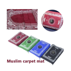 Vente en gros d'usine Tapis de prière musulman portable imperméable de voyage avec <span class=keywords><strong>boussole</strong></span> - Product Image 2