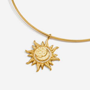 Collar de Gargantilla con Colgante de Sol y <span class=keywords><strong>Luna</strong></span> en Acero Inoxidable Chapado en Oro, con Extensor, Impermeable, Hipoalergénico, Joyería de Moda para Mujer - Product Image 1