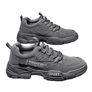 Chaussures décontractées pour hommes en cuir blanc style rétro tendance, faible MOQ, doublure en maille respirante, semelle intérieure en PU souple, design de bout élégant - Product Image 3