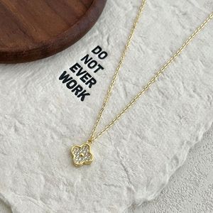 Kalung Perak Sterling 925 SPJ Grosir, Berlian Penuh Bentuk Semanggi Empat Daun, Rantai Klavikula Bertabur Zirkonia Kubik untuk Wanita - Product Image 4