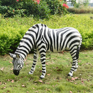Statues d'animaux de la ferme en résine pour l'extérieur, artisanat en fibre de verre, taille réelle, animaux de safari, alpaga, cerf, éléphant, sculpture - Product Image 4