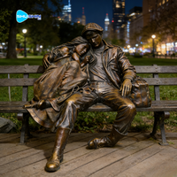 Sculpture en laiton et bronze grandeur nature de couples dormant sur un banc, décoration de jardin moderne pour extérieur, à vendre