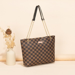 <span class=keywords><strong>Sac</strong></span> nouvelle mode femmes fourre-tout épaule Messenger luxe sacs à main grande capacité populaire sacs à main en cuir Pu - Product Image 5