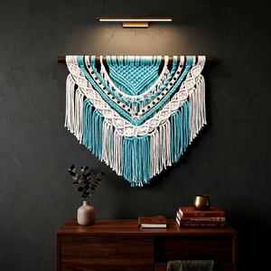 Décoration murale vintage en macramé de coton, tapisserie bleue et blanche à franges, art mural pour chambre à coucher et salon - Product Image 1