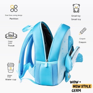 Sac à dos d'école maternelle en nylon léger et respirant à motif astronaute pour garçons et filles, idéal pour la première année - Product Image 4