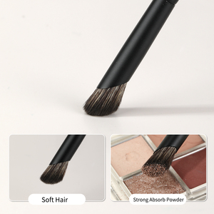 Brocha de Maquillaje Angular Individual MSQ para Rubor y <span class=keywords><strong>Corrector</strong></span> con Mango de Madera Negra, Pelo Sintético y Férula de Aluminio Reforzada para Rostro de Mujer - Product Image 3
