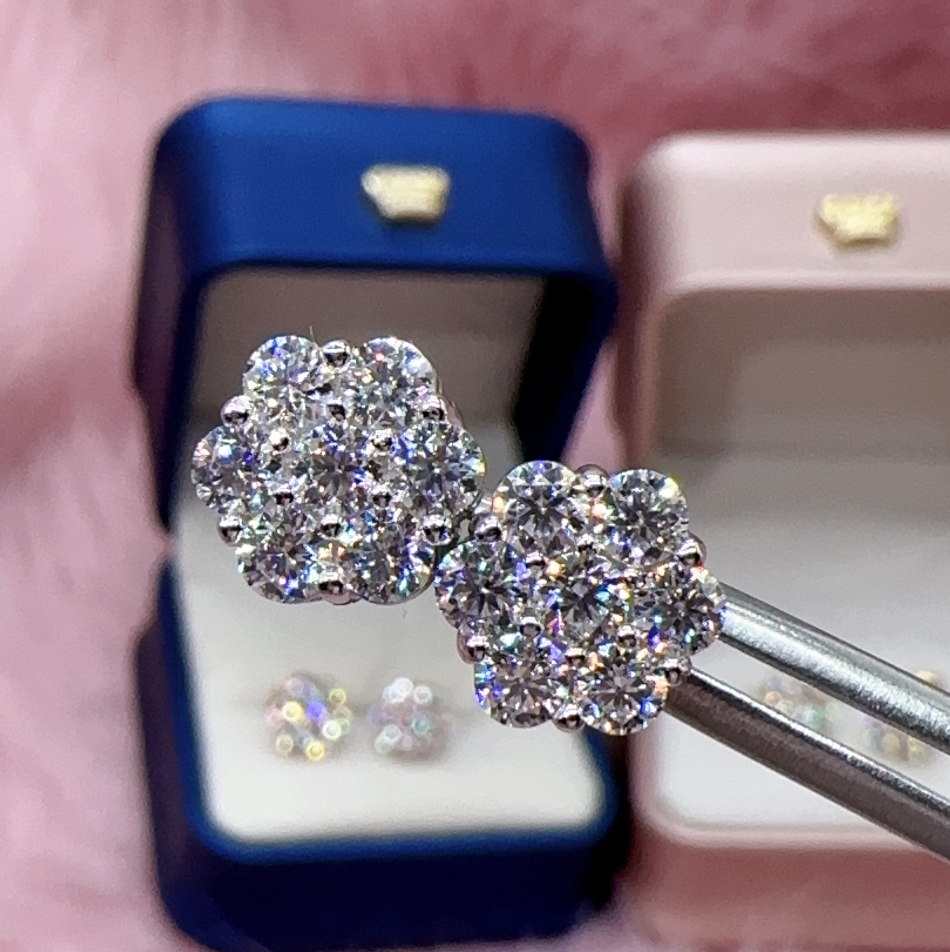 Pass Diamond Tester Classic Flower Cluster Moissanite Stud