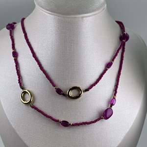 Bijoux en perles géométriques plaquées or couleur améthyste avec chaîne - Product Image 1