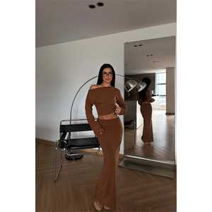 Ensemble jupe formelle deux pièces pour femme avec haut à manches longues et short style club - Product Image 4