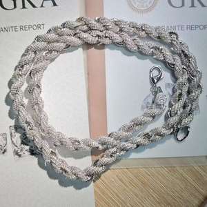Vente en gros de bijoux en moissanite couleur D VVS pour hommes, style Hip Hop, en argent S925, comprenant chaîne, bracelet maille cubaine, bracelet tennis glacé et collier corde - Product Image 6