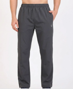 Pantalon de jogging décontracté gris foncé pour homme avec taille élastique, poches latérales, respirant, léger, séchage rapide, en polyester - Product Image 1