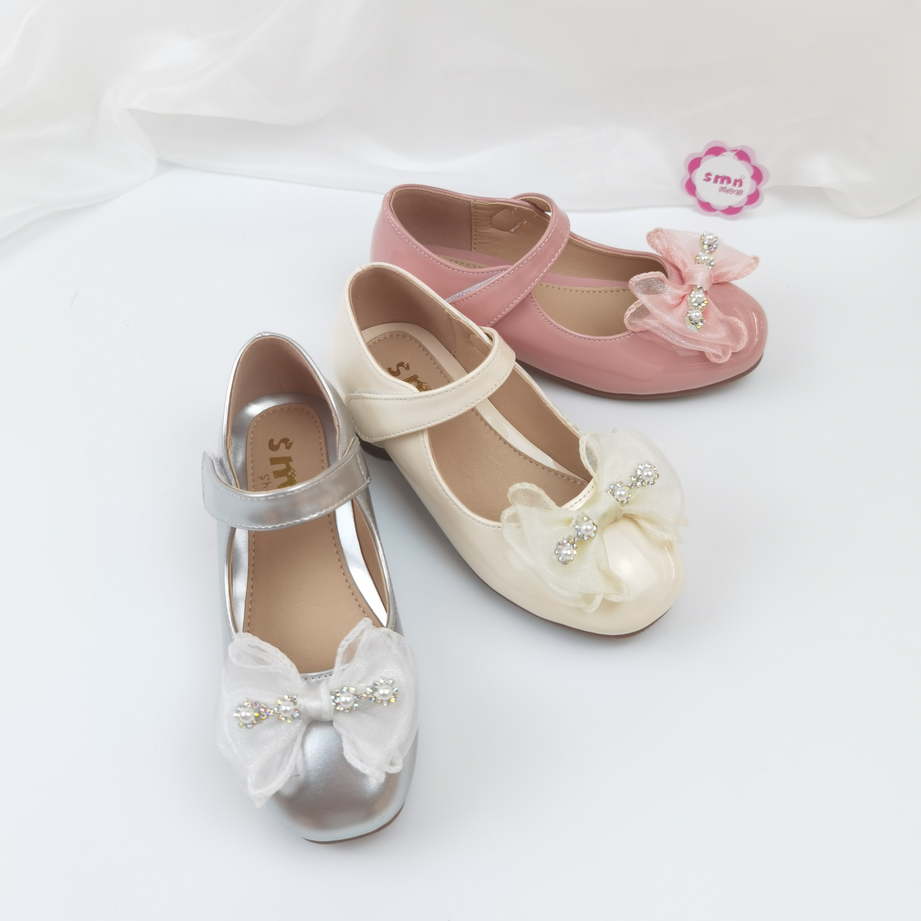 Красивые туфли для латиноамериканских танцев, туфли для вечеринок для девочек, туфли на высоком каблуке с цветочным дизайном, новая модная, красивая и благородная обувь