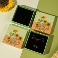 Boîte à bijoux sur le thème du tournesol, boîte en papier de luxe, boîte de rangement en papier rigide écologique avec couvercle à charnière pour colliers, bracelets