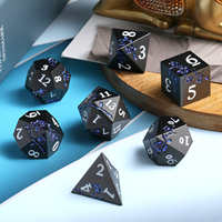 Dés en métal D&D, 7 pièces, or et violet, carrés, 16 mm, dés à fleurs DND pour jeux de table