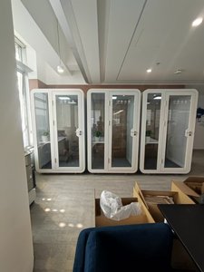 Cabina de Privacidad para Teléfono, Salas de Llamadas Insonorizadas, Cabina Portátil Insonorizada para Oficina y Hogar con Escritorio y Silla - Product Image 2