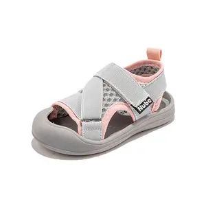 Vendita calda estate sandali da spiaggia per bambina scarpe sportive in tinta unita panno traspirante ragazzo Sneaker sandali per bambini
