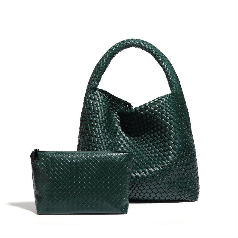 B1683#dark green