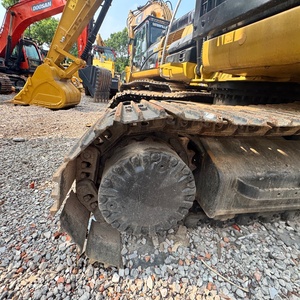 Transport gratuit d'une excavatrice sur chenilles Caterpillar 320D2 d'occasion de 20 tonnes, de haute qualité et puissante, adaptée aux chantiers de construction - Product Image 3