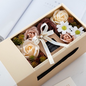 Caja de regalo portátil para el Día de San Valentín, jabón creativo de flores para Navidad, regalo de boda, regalo de cumpleaños, caja de embalaje dorada - Product Image 2