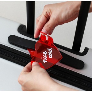 Étiquette de bagage en forme de cœur de style coréen, carte d'embarquement en PVC, étiquette de bagage, étiquette nominative, pendentif. - Product Image 3