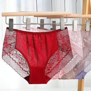 Braguitas de encaje sin costuras de seda helada para mujer 2025, de cintura media, sexys, invisibles, lisas, tipo <span class=keywords><strong>culotte</strong></span>, para uso diario - Product Image 2