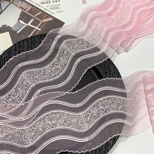 Tela de encaje rosa y blanca con bordado de malla ondulada bilateral ecológica, accesorios de luz puntual para decoración de ropa DIY con cuentas - Product Image 4