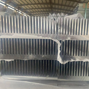 Profilés de dissipateur thermique en alliage d'aluminium 6061 6063 T5 <span class=keywords><strong>T6</strong></span> avec surface anodisée de service de pliage pour la dissipation thermique industrielle - Product Image 3