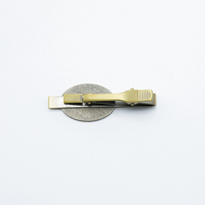 Pince à cravate vintage personnalisée avec logo LGC, en laiton antique, pour cadeau d'affaires masculin, vente en gros - Product Image 4