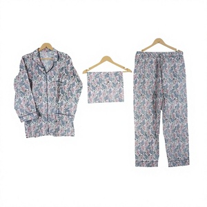 Pijama Ecológico de Algodón 100% Indio para Mujer, Conjunto de Ropa de Dormir con Logotipo Floral en la Parte Delantera, Suave y Transpirable - Product Image 1