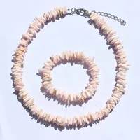Conjunto de Pulsera y Tobillera Boho Hechos a Mano con Conchas Naturales Puka, Collares Rasta de Conchas Marinas Hawaianas para Mujeres y Hombres